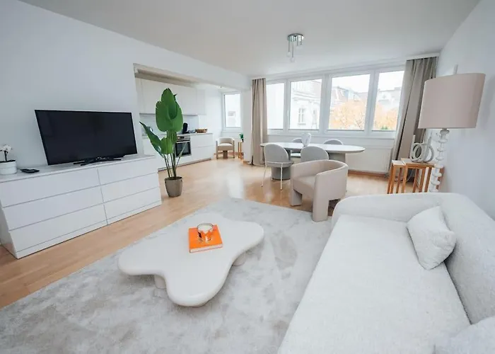 Apartment Designer-apartment Zum Wohlfuehlen *